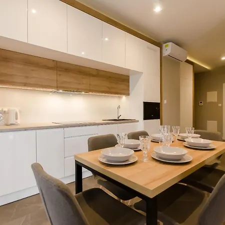 Krakowiak Διαμέρισμα *